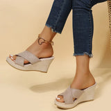 Jewel - Stílusos platform szandálok